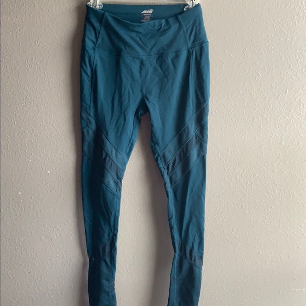 Blue leggings